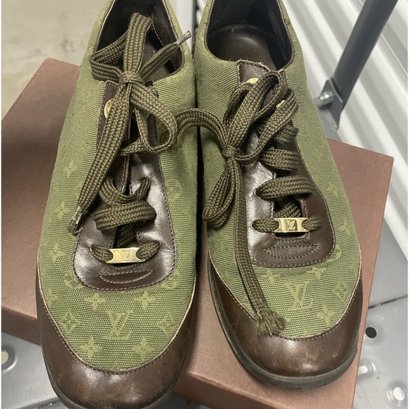 Ladies LV Min Lin sneakers in Green monogram print.have extra shoelace - Picture 1 of 8